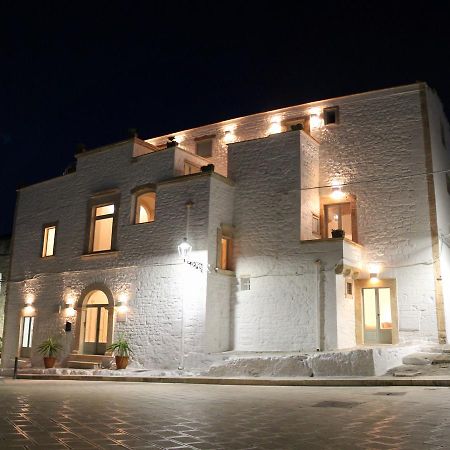 Palazzo Camarda B&B Ceglie Messapica Exterior photo